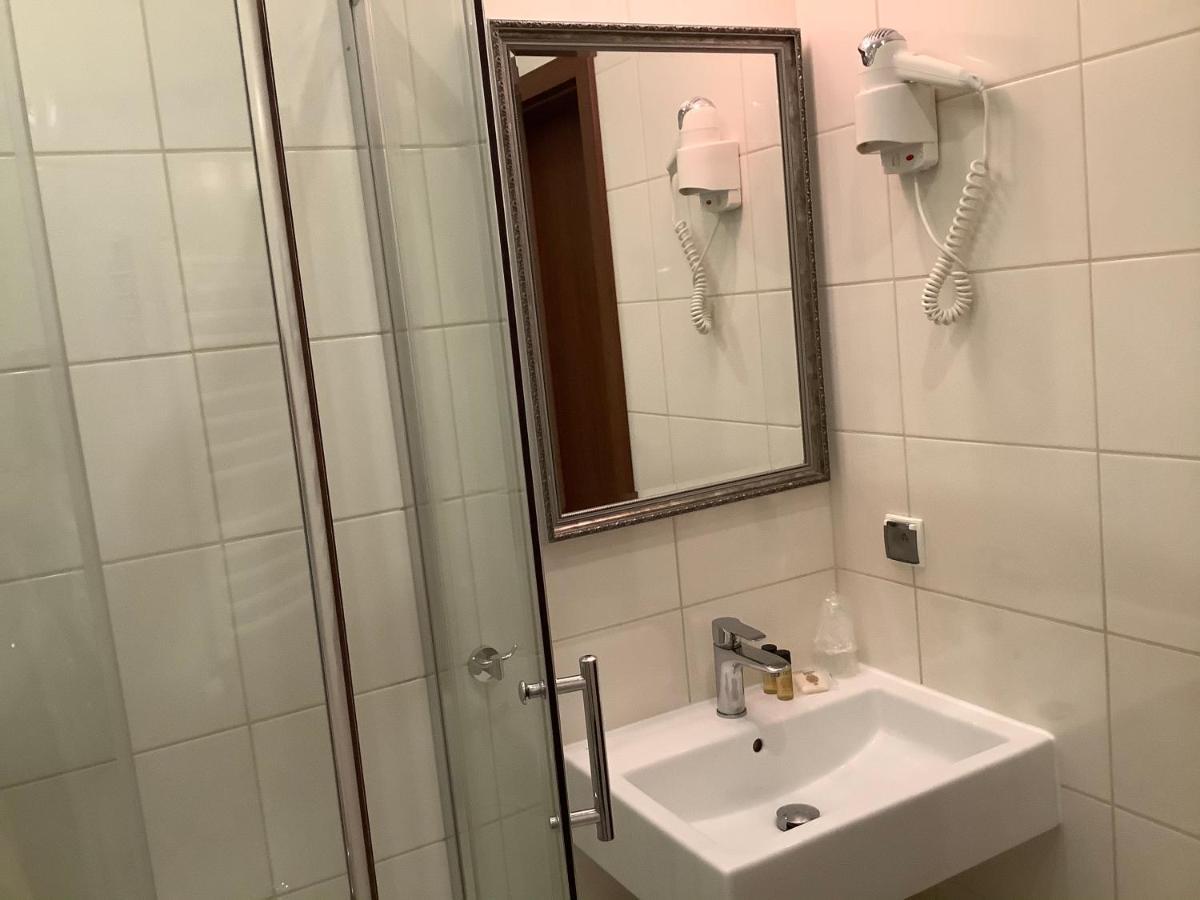 Amberia Mikołajki Apartment Bagian luar foto