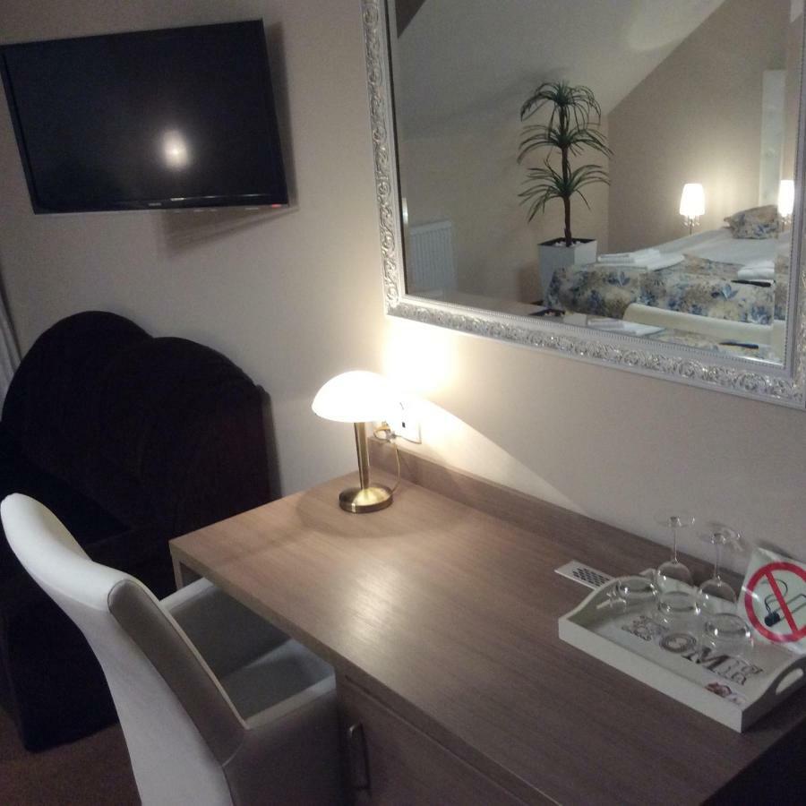 Amberia Mikołajki Apartment Bagian luar foto